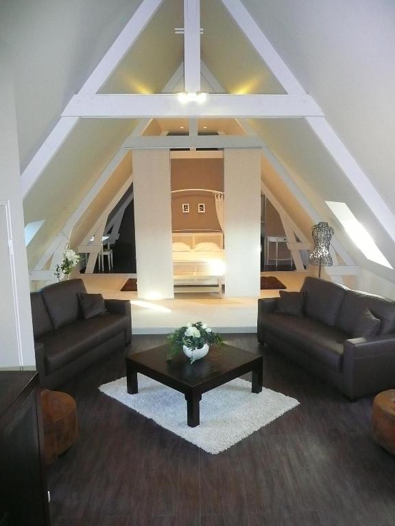 Hotel Le Saint Aubin Chevillé Zimmer foto